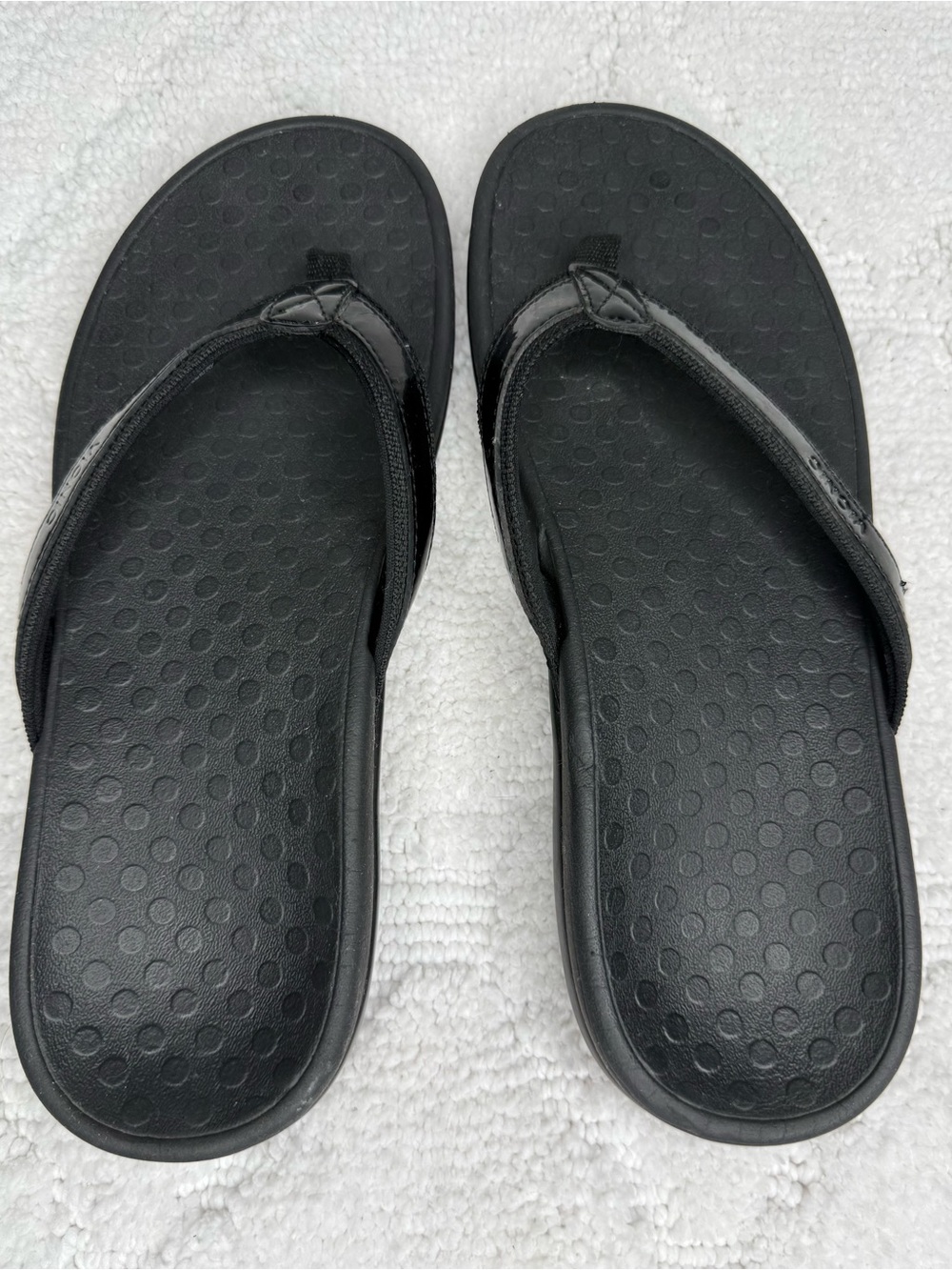 Vionic Tide II Black Patent Orthotic Thong Sandals Women’s Size 9 - Picture 2 of 10